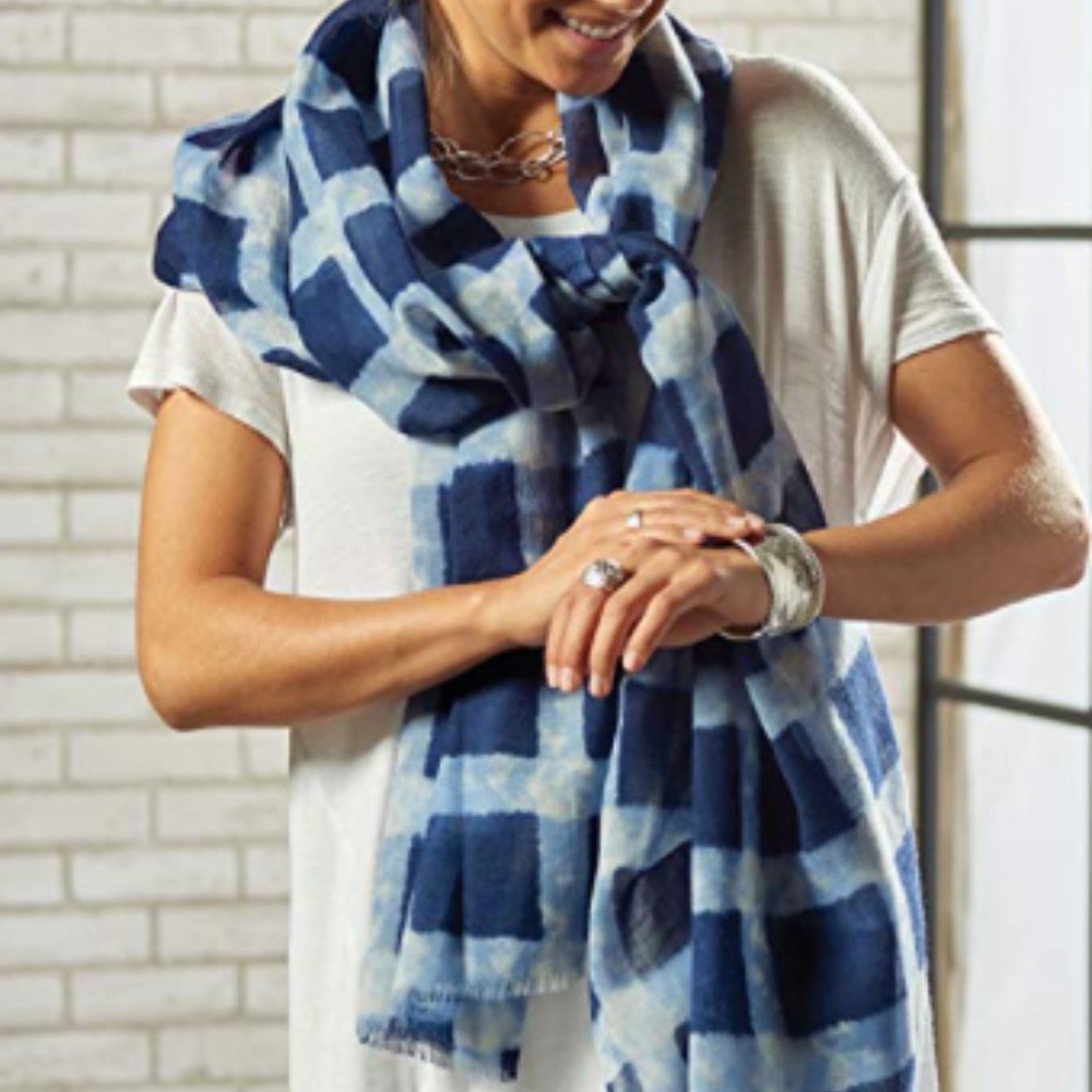 NWT- Threads Wool Scarf - Wrap - Batik Plaid -Navy